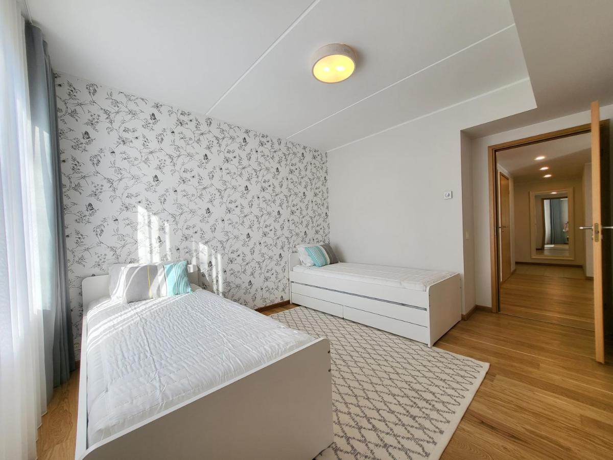 City Center Bright Home タリン エクステリア 写真