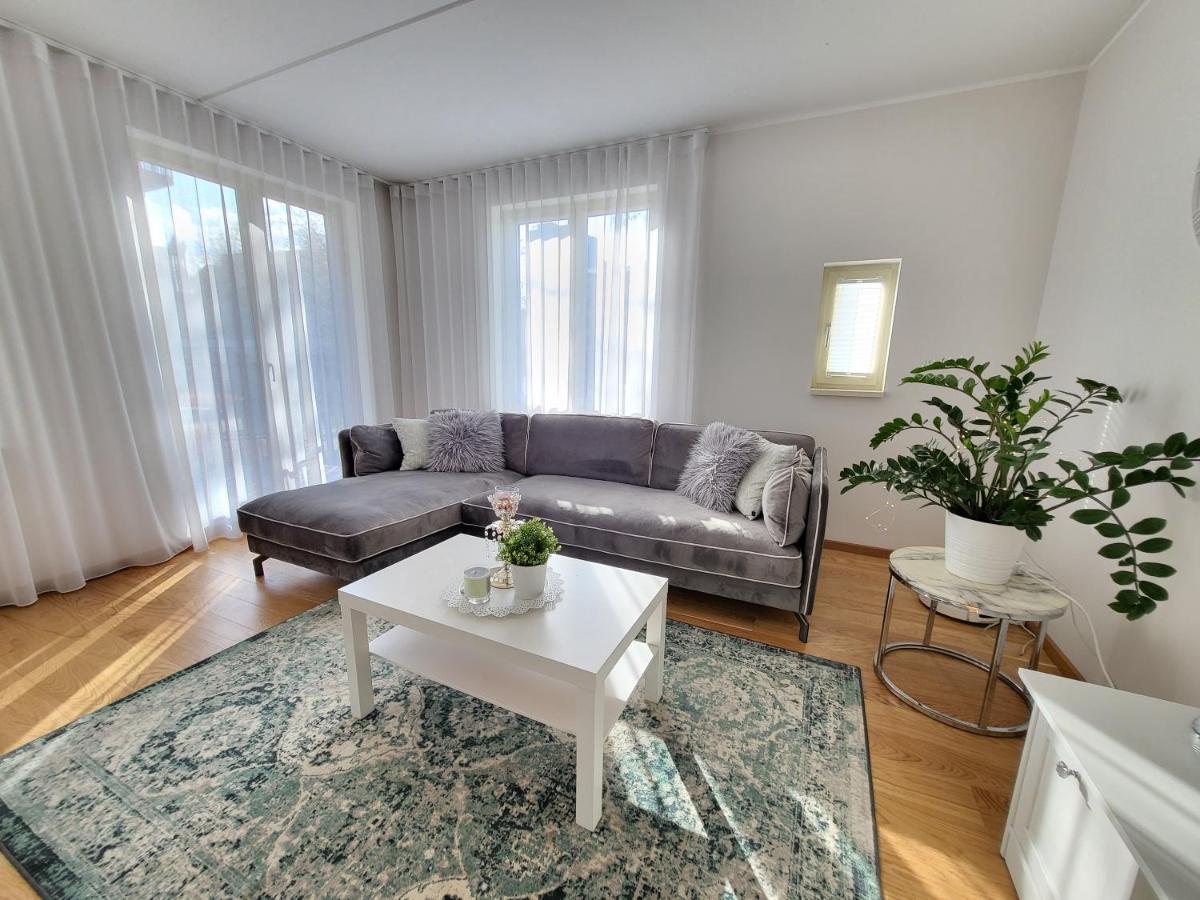 City Center Bright Home タリン エクステリア 写真