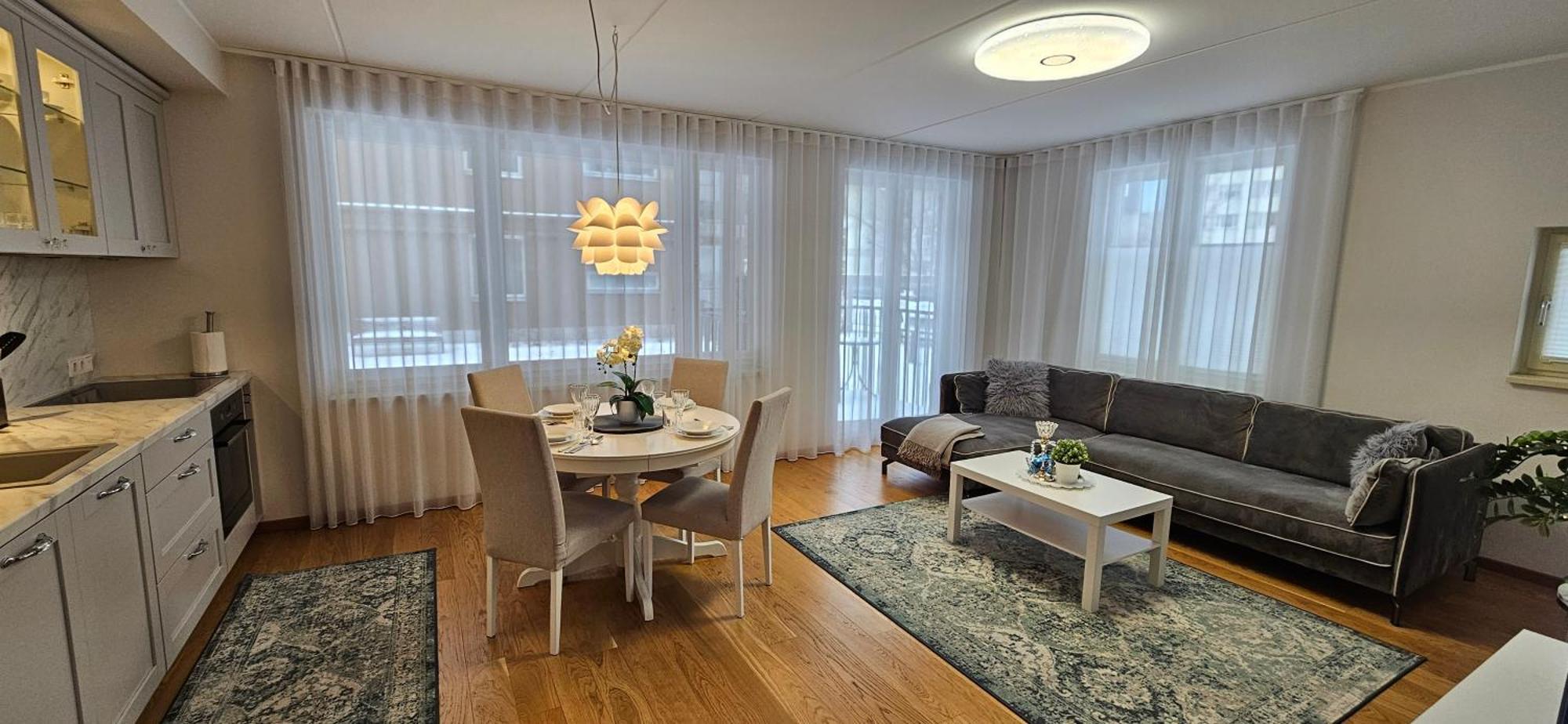 City Center Bright Home タリン エクステリア 写真