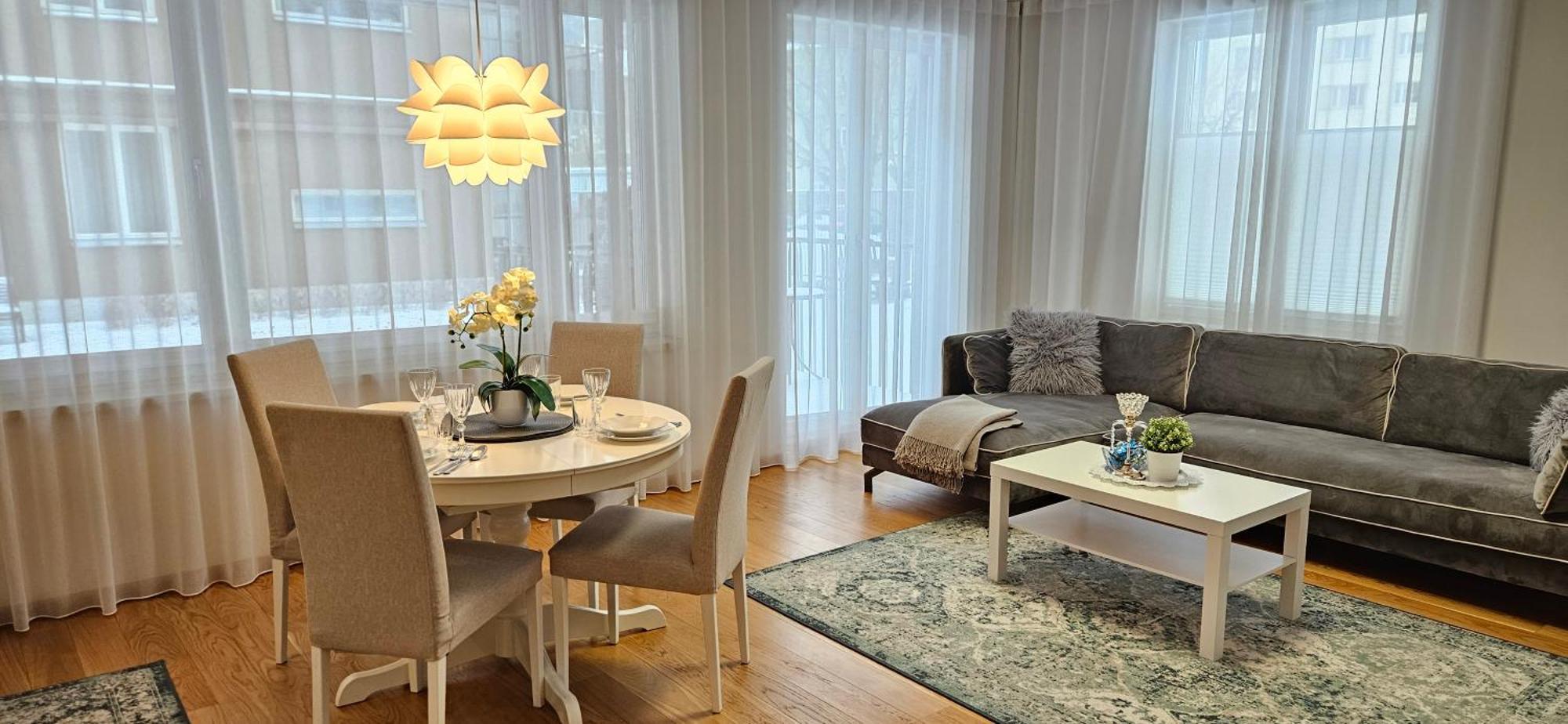 City Center Bright Home タリン エクステリア 写真