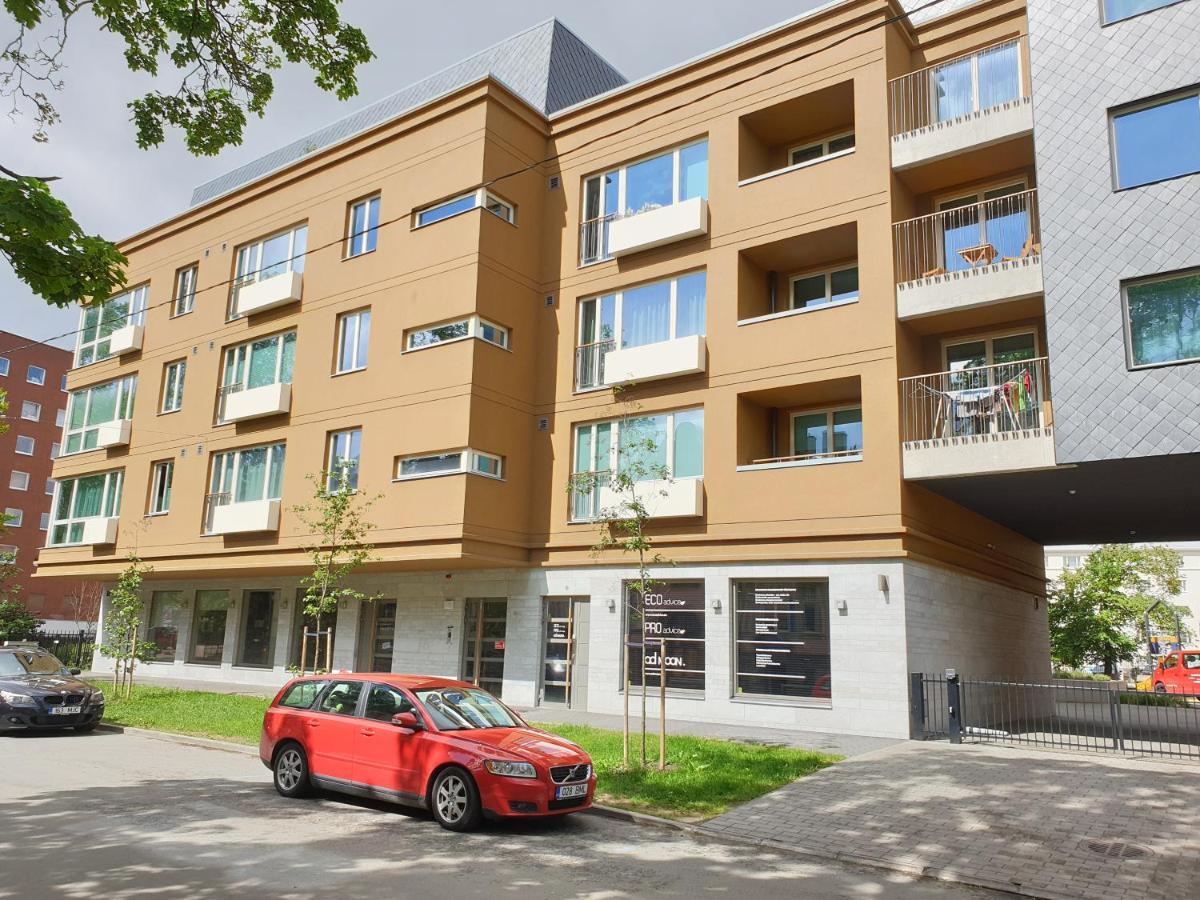 City Center Bright Home タリン エクステリア 写真