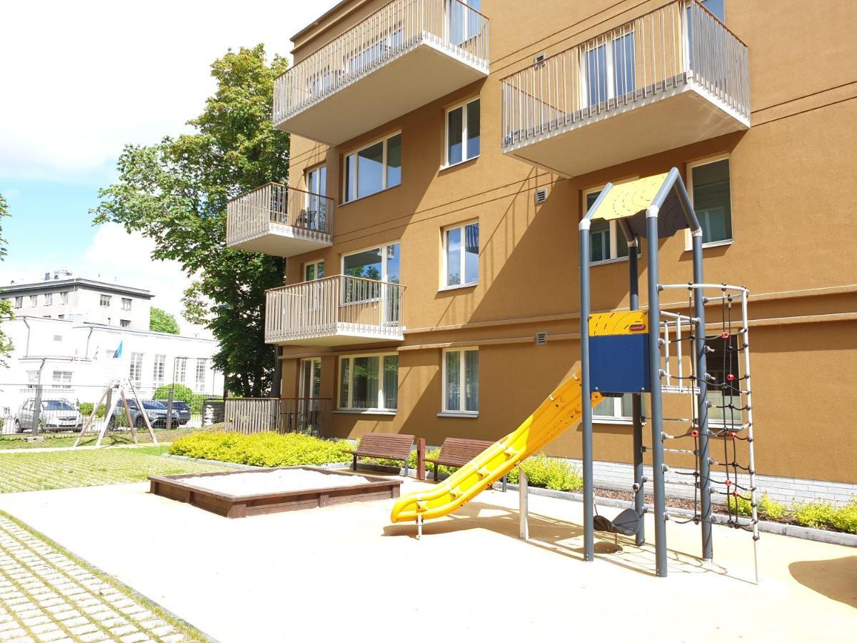 City Center Bright Home タリン エクステリア 写真